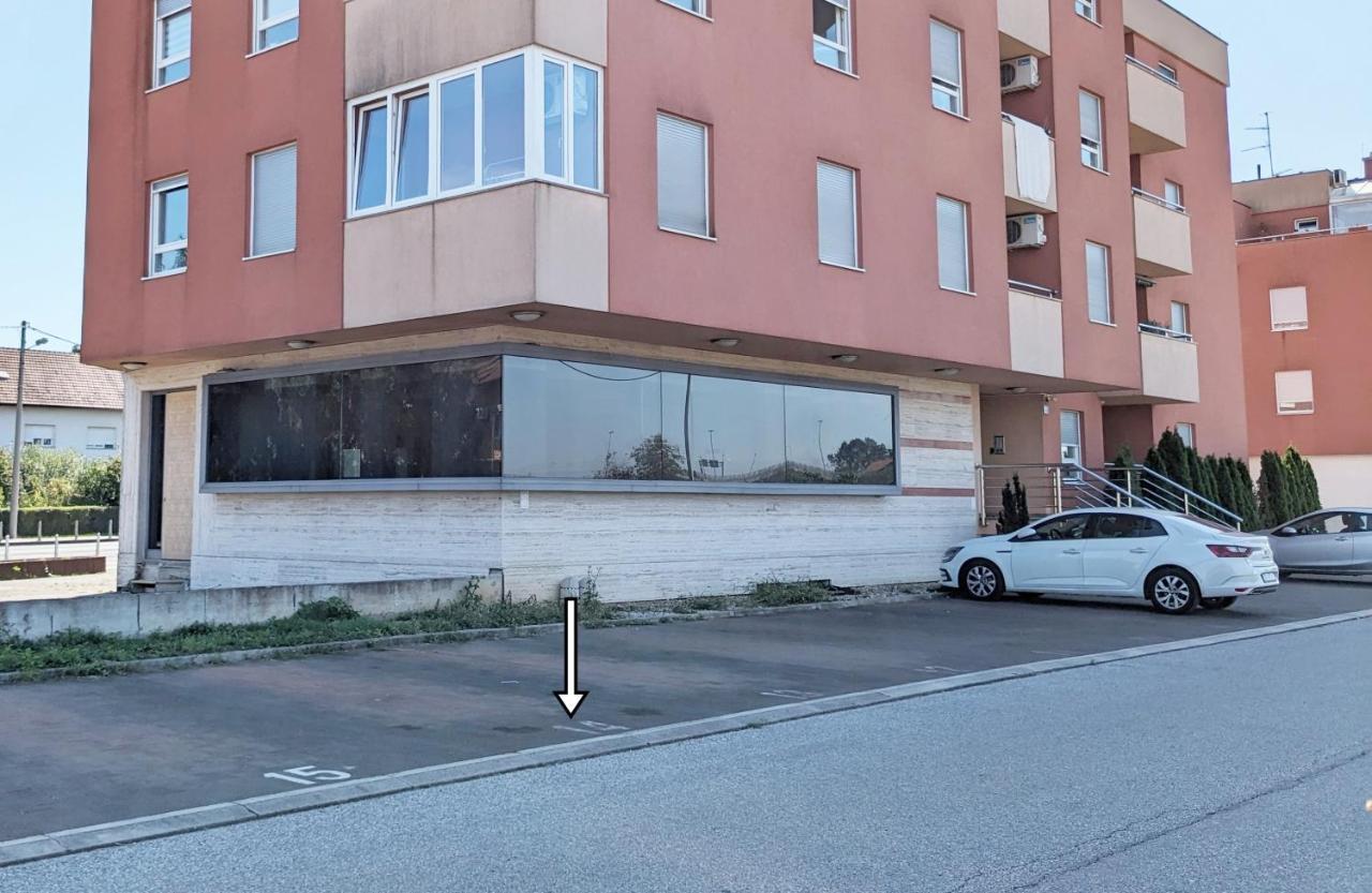 Doma-Lu Apartment-Near Airport And Highway- Free Parking Velika Mlaka 外观 照片