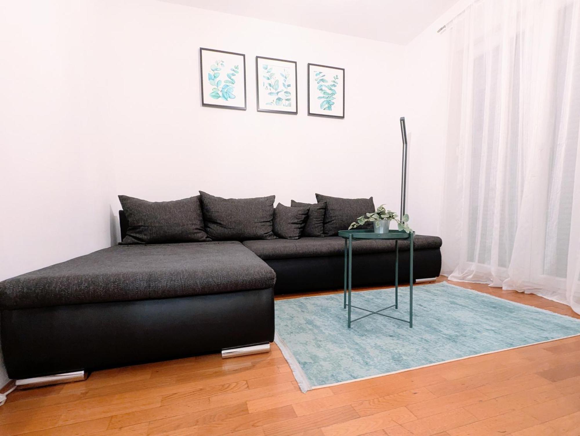 Doma-Lu Apartment-Near Airport And Highway- Free Parking Velika Mlaka 外观 照片